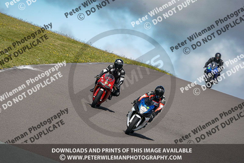 anglesey no limits trackday;anglesey photographs;anglesey trackday photographs;enduro digital images;event digital images;eventdigitalimages;no limits trackdays;peter wileman photography;racing digital images;trac mon;trackday digital images;trackday photos;ty croes